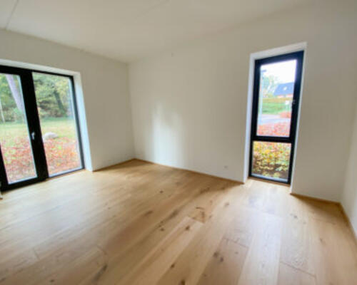 Nybygget og rummelig 3-værelses lejlighed i fantastiske omgivelser