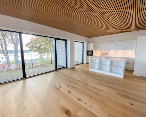 Eksklusiv 3-værelses lejlighed med altan og fantastisk udsigt