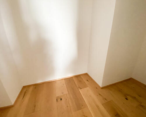 Eksklusiv 3-værelses lejlighed med altan og fantastisk udsigt