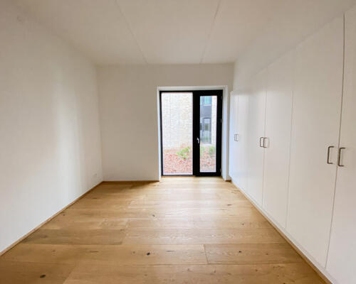 Eksklusiv 3-værelses lejlighed med altan og fantastisk udsigt