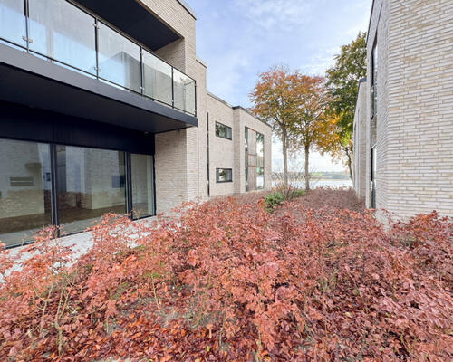 Eksklusiv 3-værelses lejlighed med altan og fantastisk udsigt