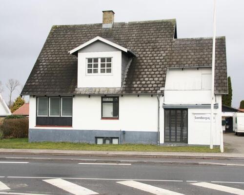 Lys 2 vær. med altan