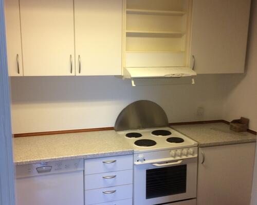 Lys 2 vær. med altan