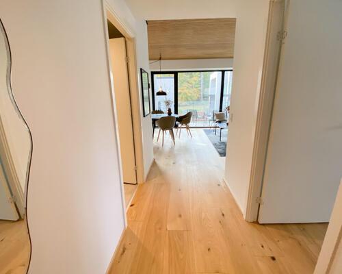 Lækker 2-værelses lejlighed i skønne omgivelser