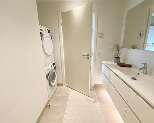 Lækker 2-værelses lejlighed i skønne omgivelser