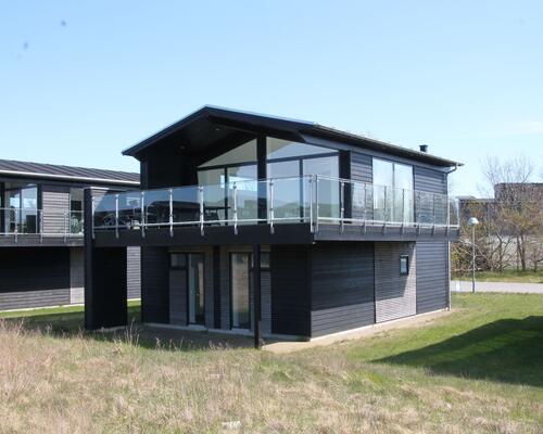 Lækker 2-plans villa med stor terrasse