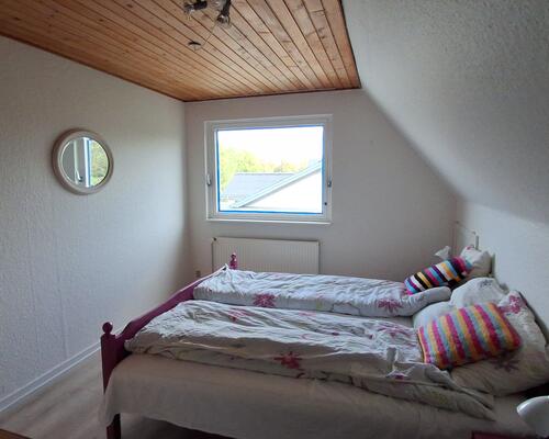 Nyrennoveret hus med 4 soveværelse i rolige omgivelser i Rødby