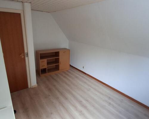 Nyrennoveret hus med 4 soveværelse i rolige omgivelser i Rødby