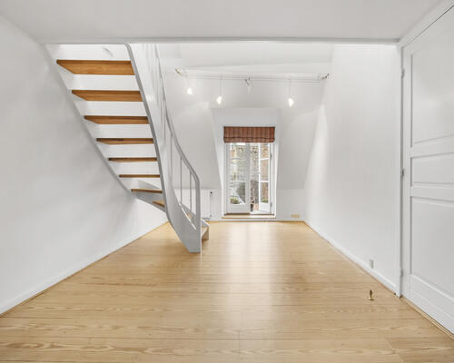 5 værelses lejlighed i København K