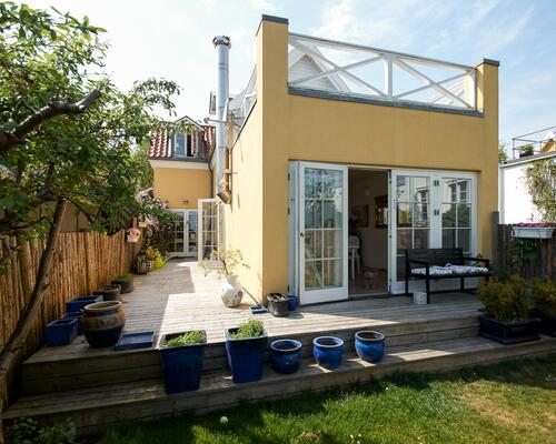 Eksklusivt beliggende villa med direkte adgang til Øresund – Lars Carls Vej, Taarbæk