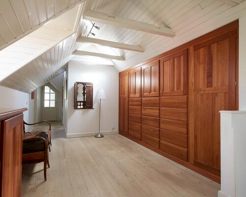 Eksklusivt beliggende villa med direkte adgang til Øresund – Lars Carls Vej, Taarbæk