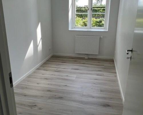 Hyggelig 3 værelses med lille østvendt terrasse/have