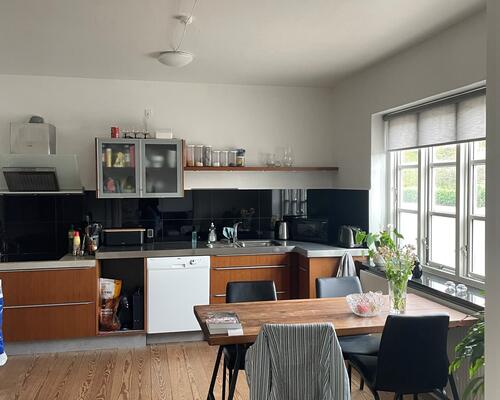 Dejlig 2 værelses lejlighed