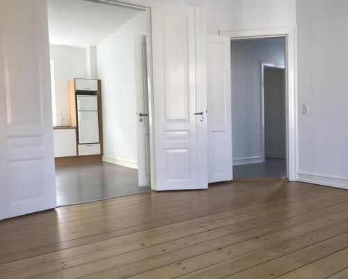 Rigtig stor og flot 3-værelses lejlighed