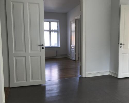 Rigtig stor og flot 3-værelses lejlighed