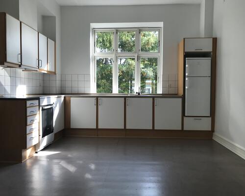 Rigtig stor og flot 3-værelses lejlighed