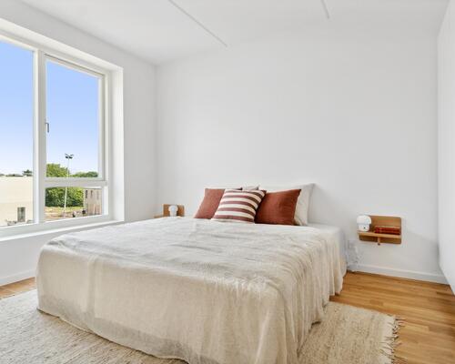 Skøn nybygget 4-værelses med egen have