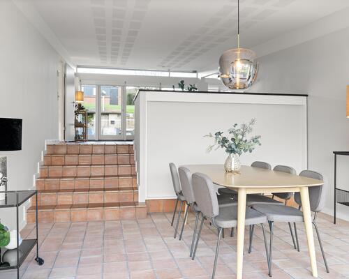 Arkitekttegnet kvalitetsvilla med storslået udsigt.