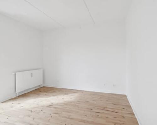 Stor og velholdt 2-værelses centralt i Fredericia