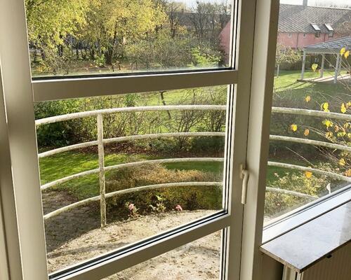 2-værelses lejlighed med altan, egen indgang og elevator i Odense