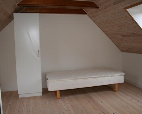 14 m2 værelse i Karup J