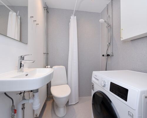 Istandsat 3-vær med nyt køkken og bad i centrum af Odder