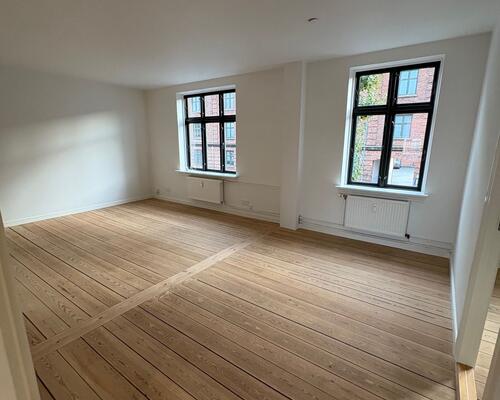 Flot 3. værelses lejlighed.