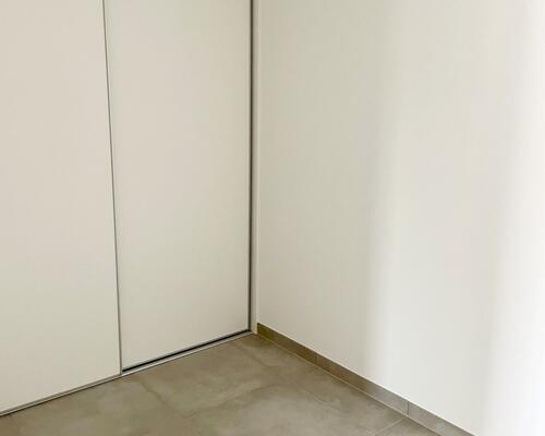 Stort, lækkert rækkehus i moderne 2-plans nybyggeri