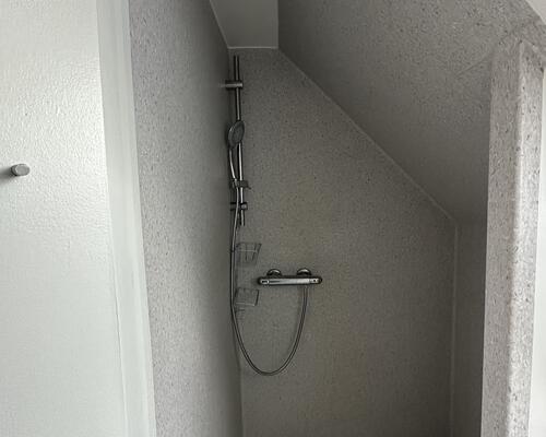 Super lækker lys 3 vær. lejlighed (evt. dele) i Centrum.