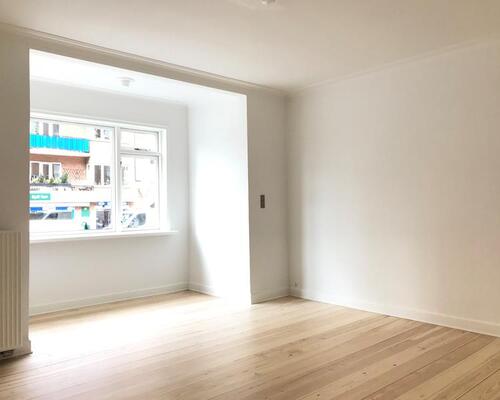 Skøn delevenlig 2-værelses lejlighed med to altaner