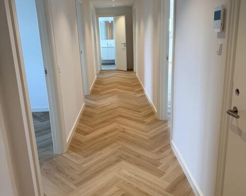 Nyrenoveret penthouselejlighed med tagterrasse i centrum af Fredericia