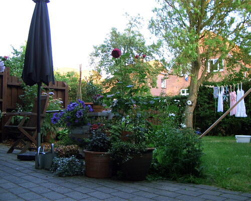 Hyggelig 2-værelses lejlighed med hems