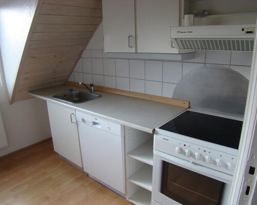 Hyggelig 2-værelses lejlighed med hems