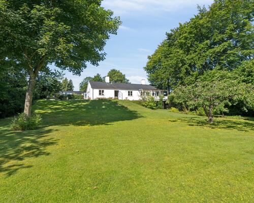 Smuk villa direkte til Birkerød sø | Birkerød