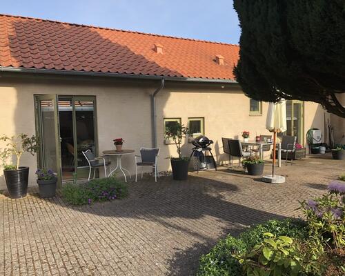 Hyggeligt og fuldt møbleret rækkehus | Tølløse