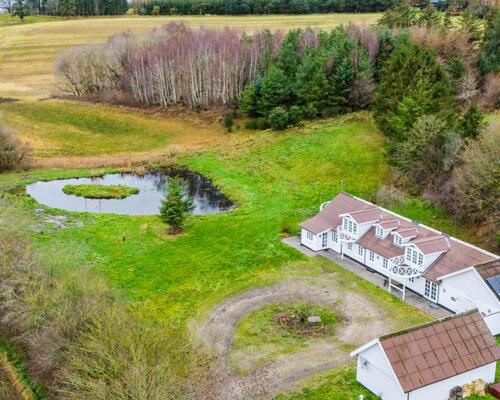 5 værelses hus i Skals