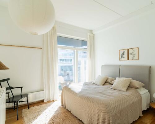 Lys og moderne lejlighed i ikoniske 8-tallet