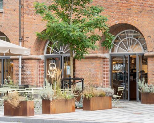 Eksklusiv 4-værelses lejlighed på 32. sal med unik udsigt over København