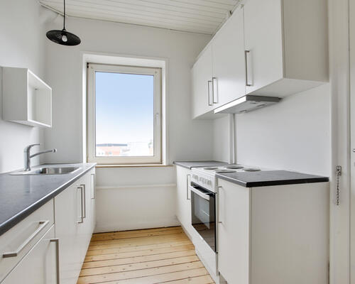Nyere renoveret 2 værelses lejlighed på 70 m²