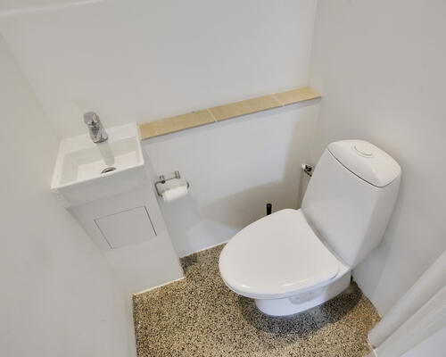 Nyere renoveret 2 værelses lejlighed på 70 m²