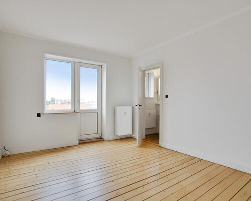 Nyere renoveret 2 værelses lejlighed på 70 m²