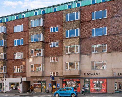 Nyere renoveret 2 værelses lejlighed på 70 m²