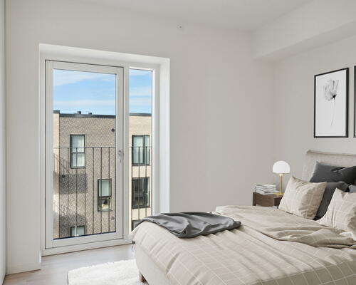 KUN 2 MÅNEDERS DEPOSITUM - Stor 3-værelses beliggende øverst med fri udsigt