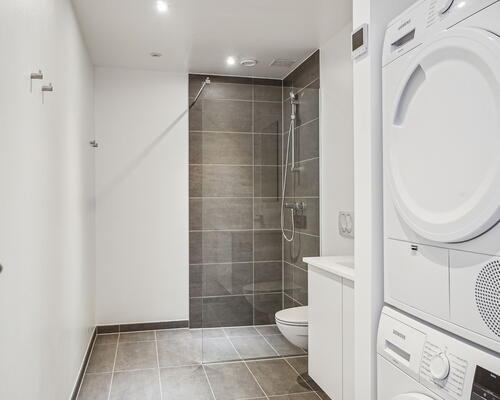 Fløjhusene - Bygning E - Lækker 2-værelses lejlighed i høj kvalitet med egen terrasse