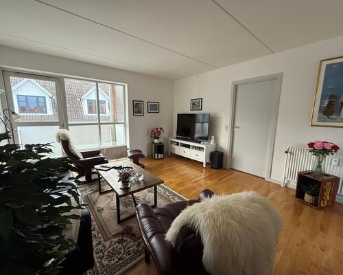 Frederikshavn midtby - 2 værelses lejlighed med altan.