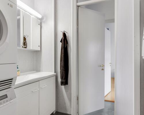 Stor 3-værelses med altan