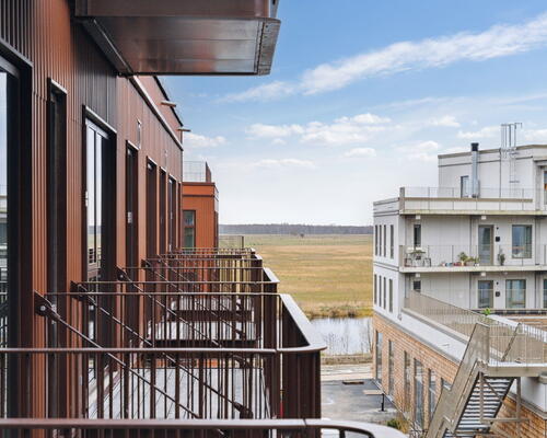 UN17 Søen - Velindrettet 2 vær. lejebolig med altan og udsigt til Søen og Fælleden