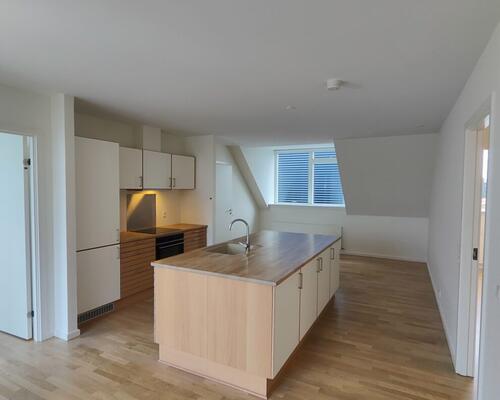 4 værelses lejlighed i Kjellerup