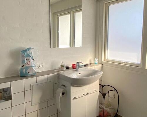 Stort og prisvenligt værelse i Aalborg