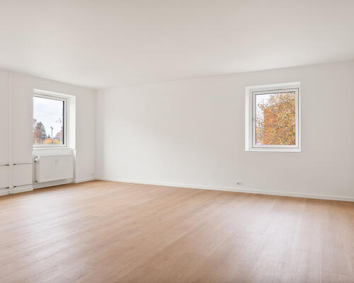 Lækker og ny istandsat 4 værelses lejlighed med adgang til fælles tagterrasse